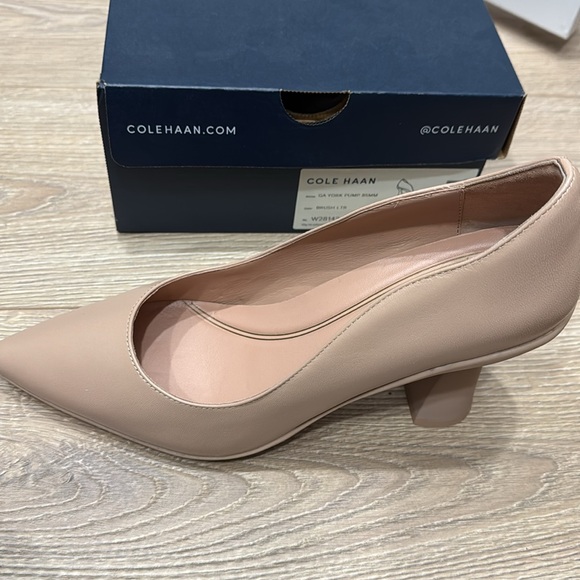 Brand new in box Cole Haan GA York Pump 85 MM, Brush Leather, Size 9B - Picture 6 of 10